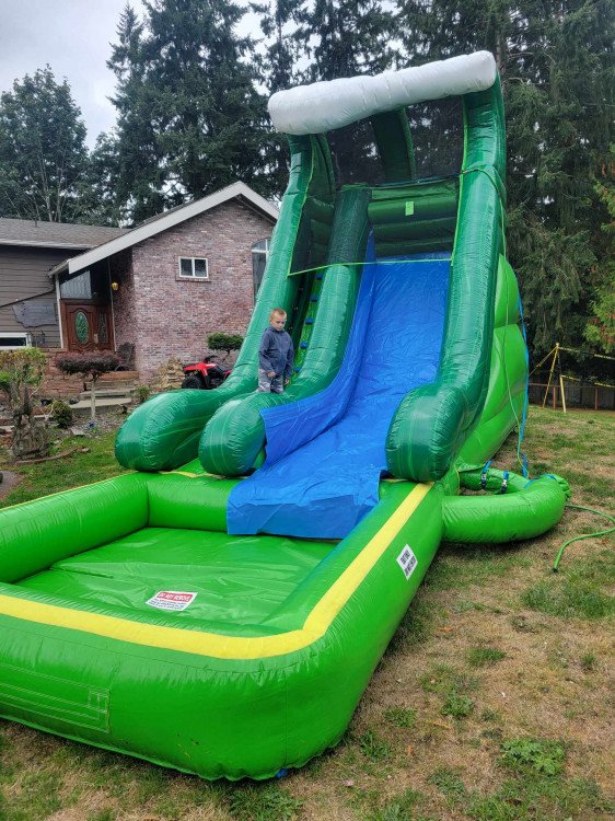 17' Single Lane Green Slime Slide